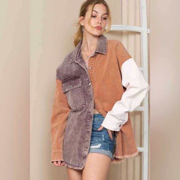 Color Block Collared Neck Jacket - Picture 4 of 15